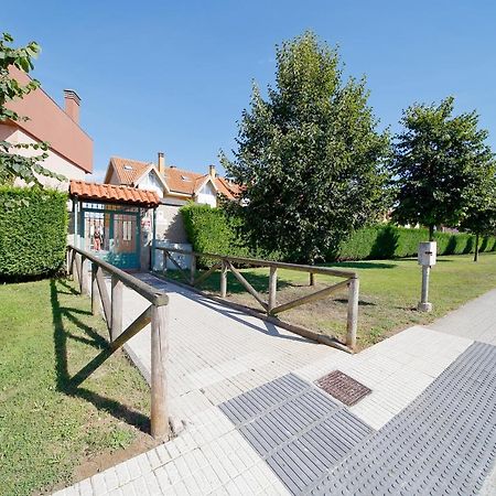 Вілла 158A Triplex Rinconin Con Piscina Хіхон Екстер'єр фото